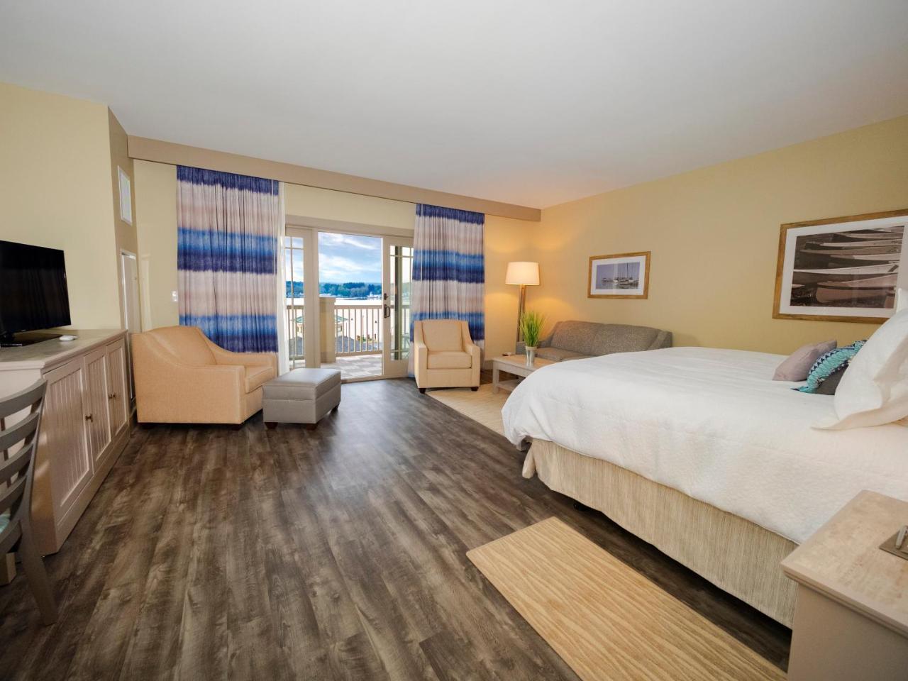 Chautauqua Harbor Hotel - Jamestown Celoron Buitenkant foto