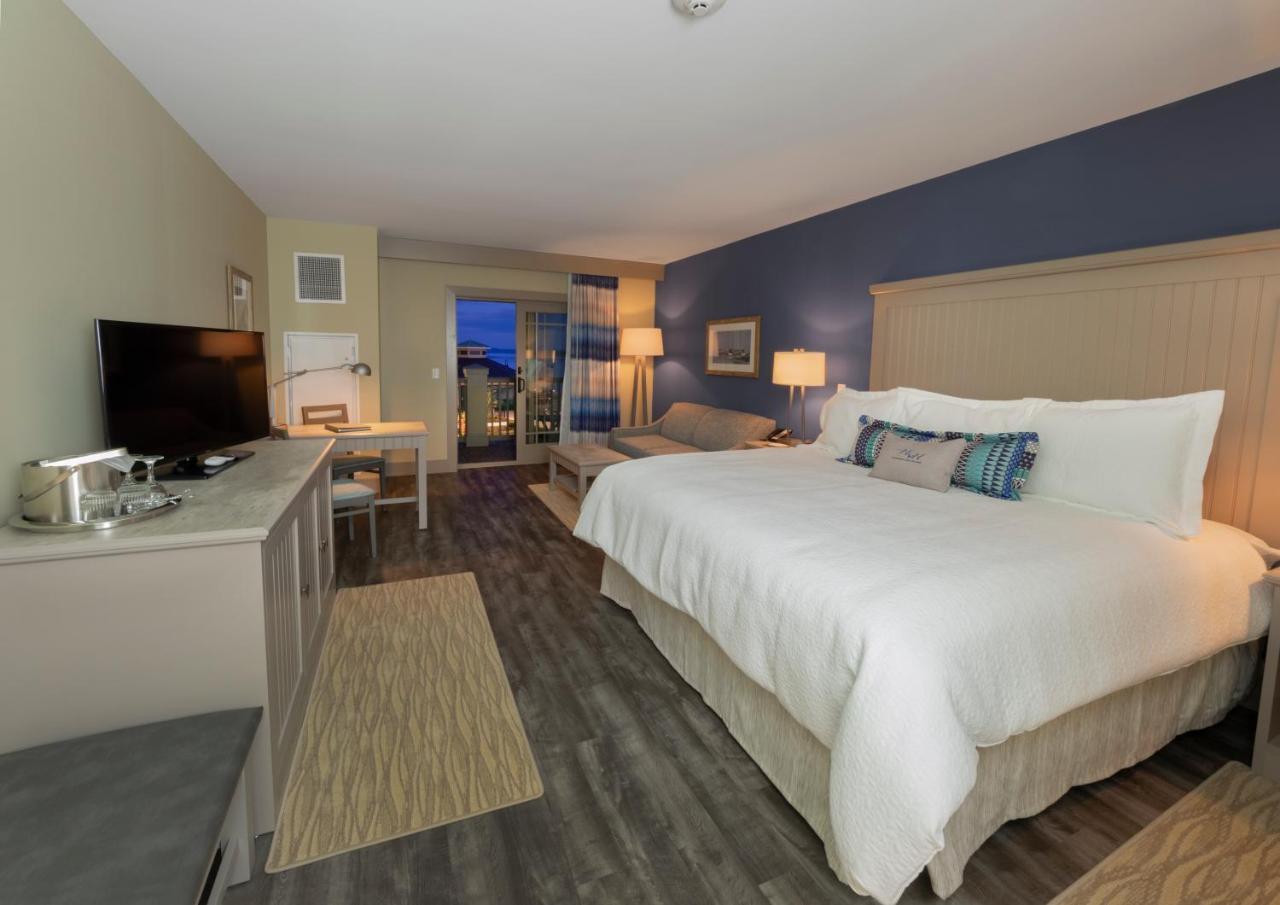 Chautauqua Harbor Hotel - Jamestown Celoron Buitenkant foto